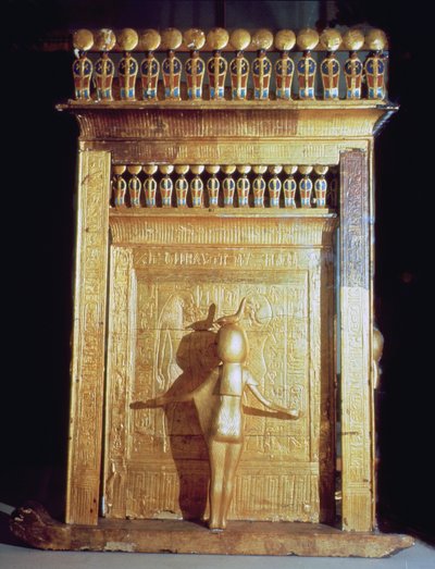 Cassa canopica a forma di santuario su una slitta circondata dalle dee guardiane, dalla tomba di Tutankhamon, Nuovo Regno da Egyptian 18th Dynasty